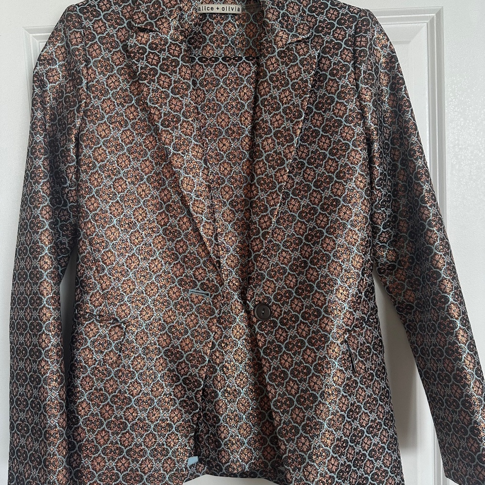 Alice + Olivia Printed Metalic Blazer with Pants Suit
